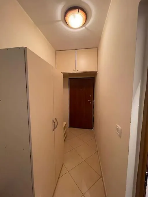 Jurxhen Durress Apartment 1 Minute Walking From Sea