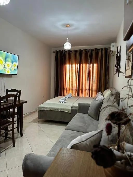 Jurxhen Durress Apartment 1 Minute Walking From Sea Albania